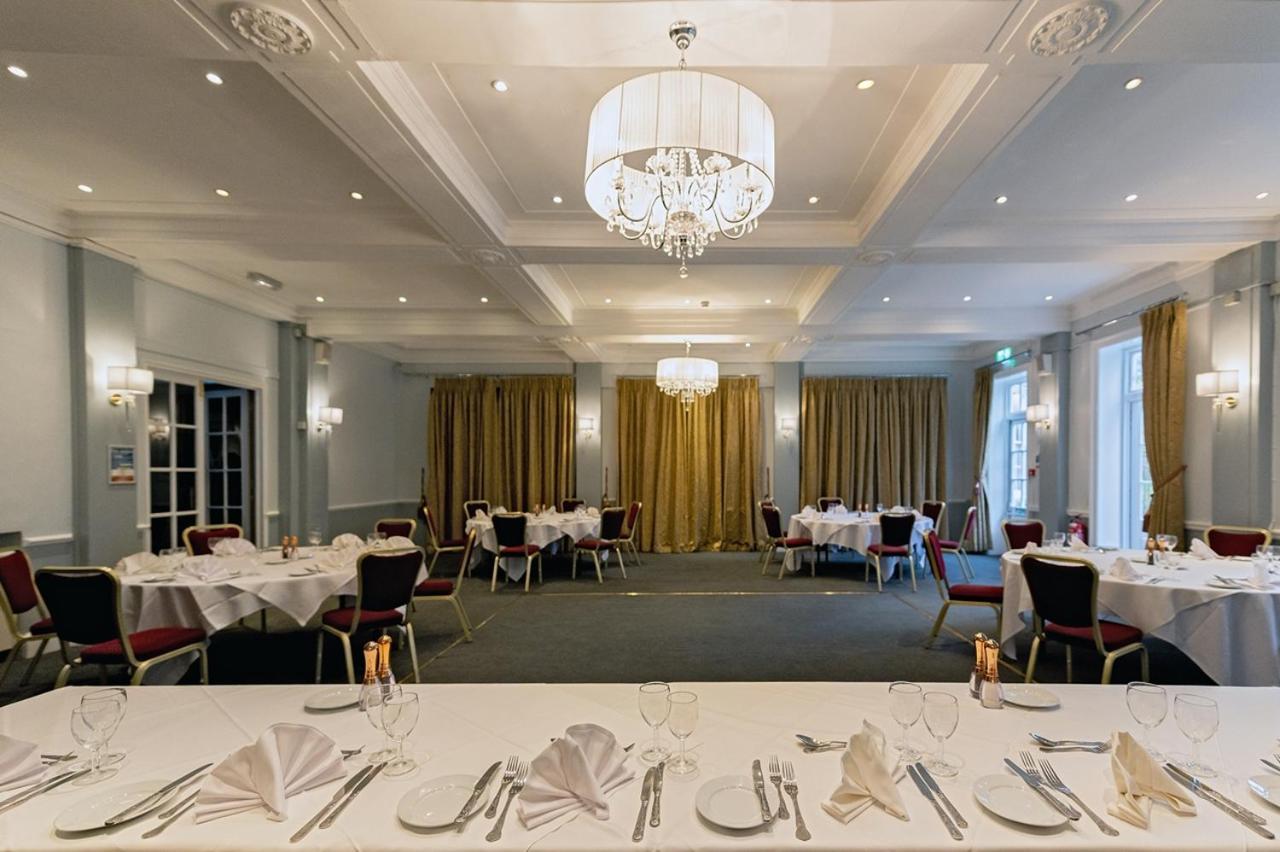 The Chequers Hotel Newbury  Eksteriør bilde