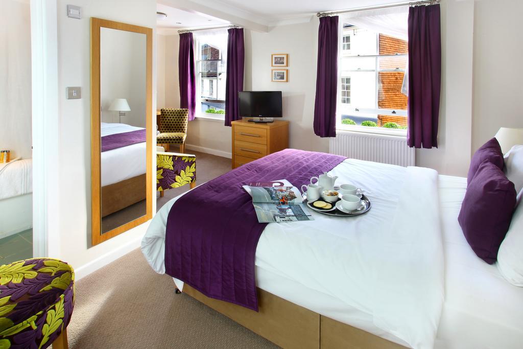 The Chequers Hotel Newbury  Eksteriør bilde