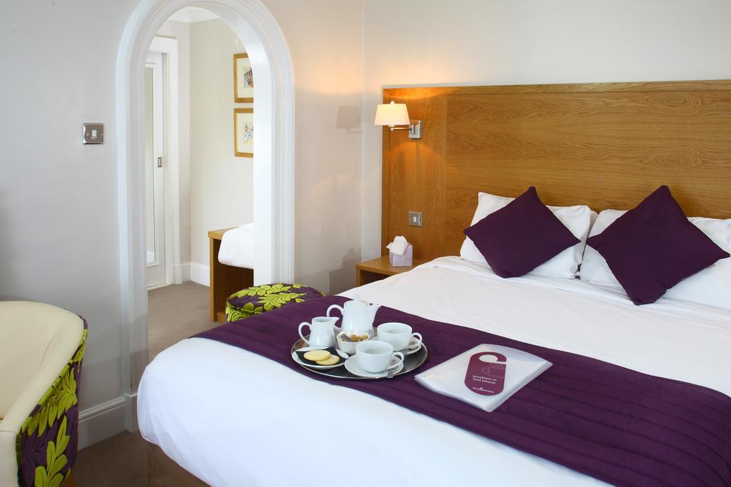 The Chequers Hotel Newbury  Eksteriør bilde